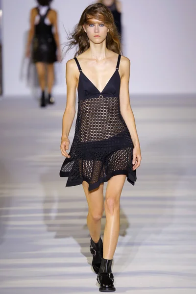 Look 5